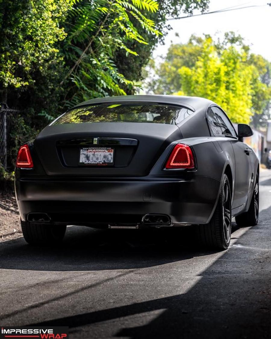  Rolls-Royce Wraith by Impressive Wrap 2018 года  (фото 2 из 5)